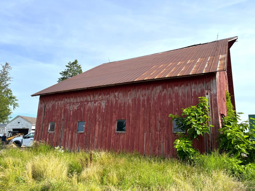 Barn 1